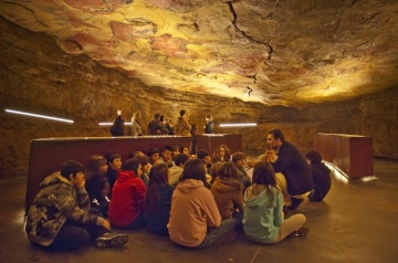 Cuevas en los viajes escolares a Cantabria