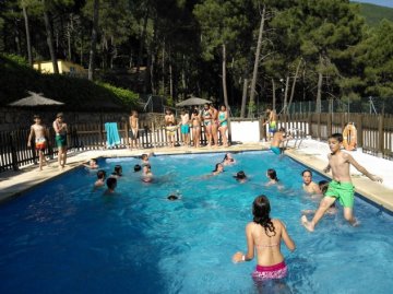 campamento piscina